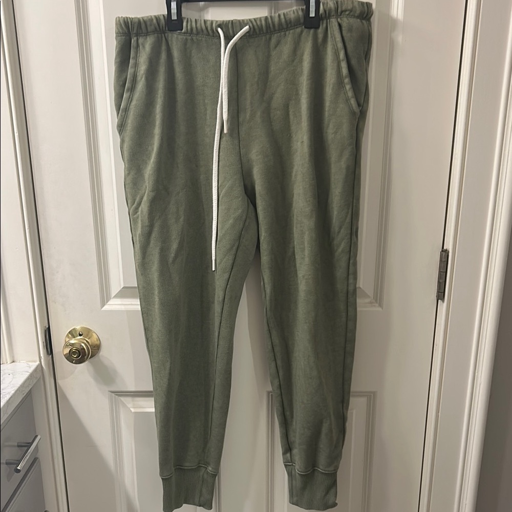 Aerie Green Jogger Sweatpants with Elastic Cuffs